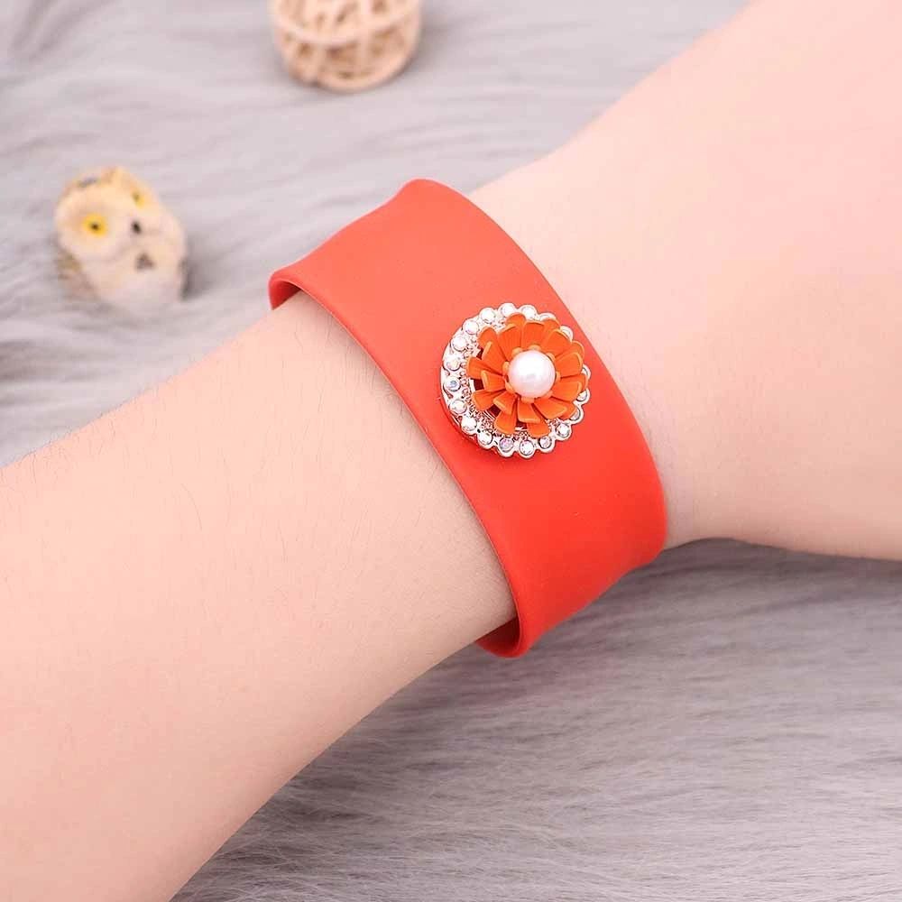 Bracelet_CH3020_Slap_Bracelet