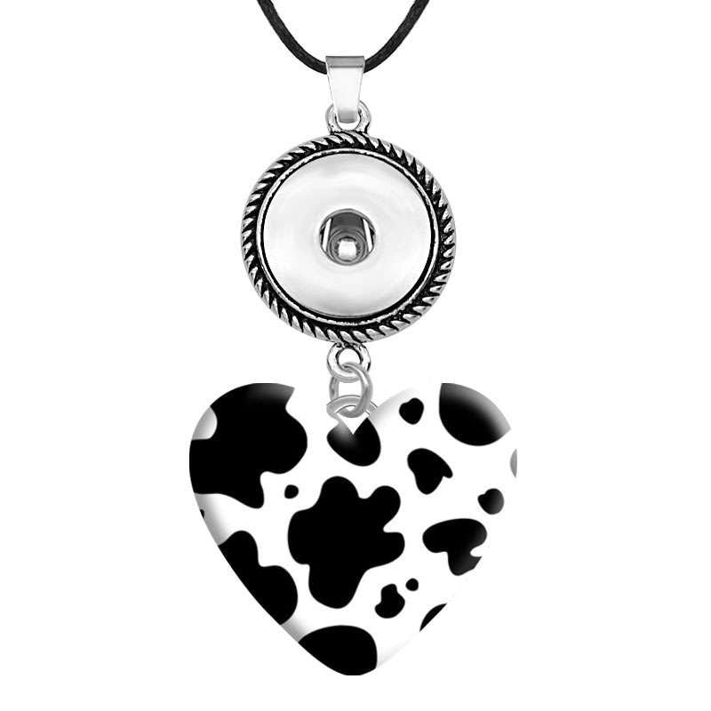 Necklace_R1860_1_CowPrint
